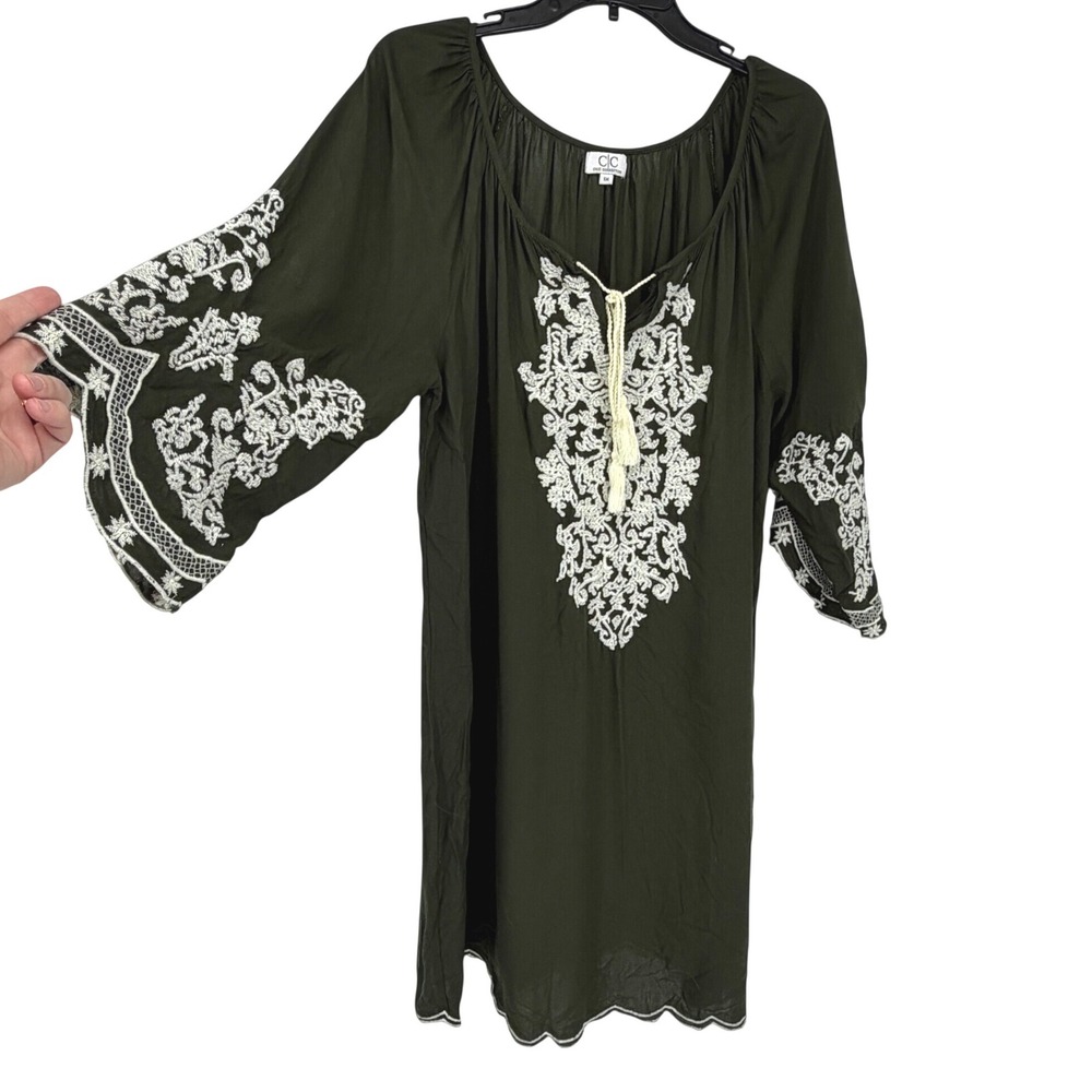 Chic Connection Olive Green Embroidered Boho Peasant Dress 1X Bell Sleeve Tassel